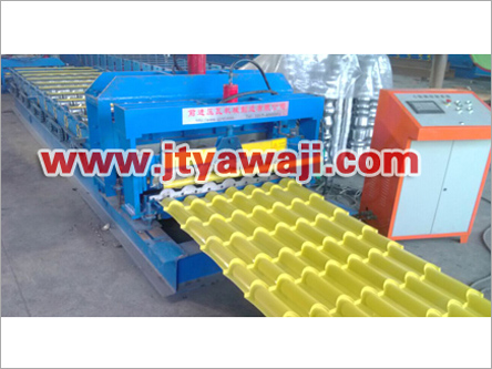 Color glazed tile forming machine